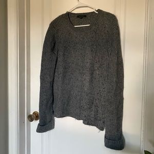 ANN TAYLOR SWEATER